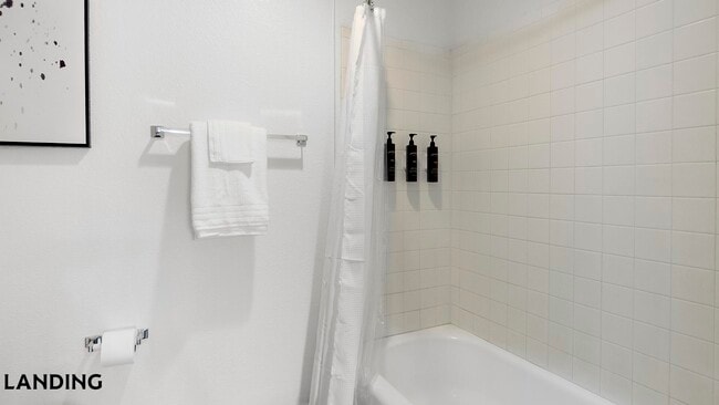 Photo - 1451 24th St Unidad 1409