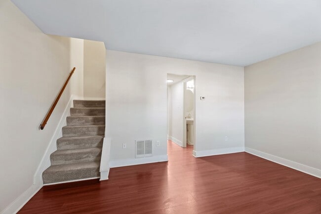 Photo - 2 bed Townhome in Annapolis in Hilltop Village