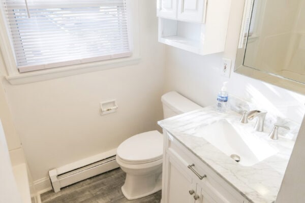 Photo - 105 N Willow St