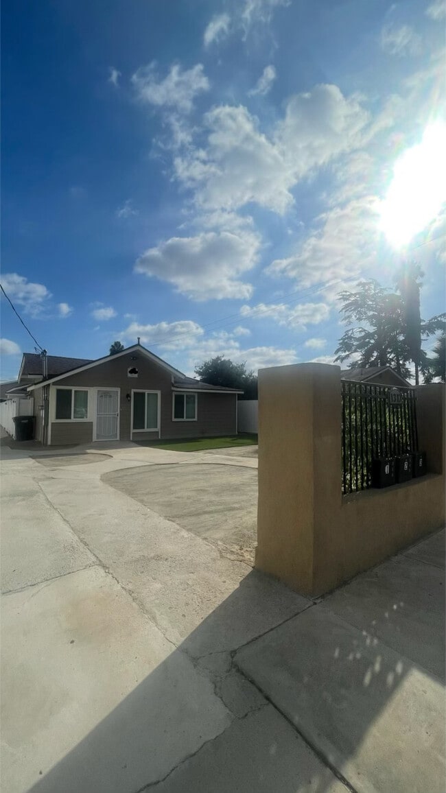 Photo - 1317 Marline Ave