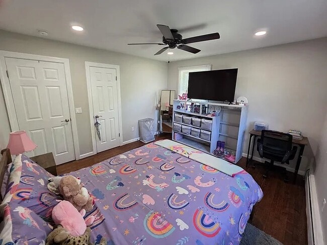 Photo - 14 Kendall Terrace W