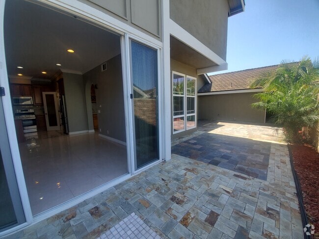 Building Photo - 11 Clove Blossom Rental