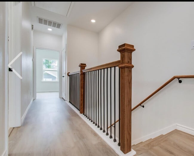 Photo - 15309 Coaltown Rd