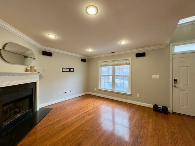 Photo - Charming 4 Bedroom/3.5 Bathroom Townhome with In-Unit Laundry in Pigtown, Baltimore, MD!