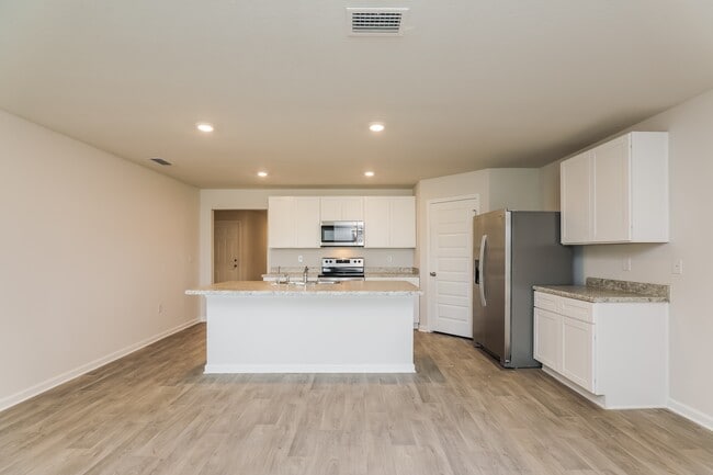 Photo - 5812 Tiagra Dr