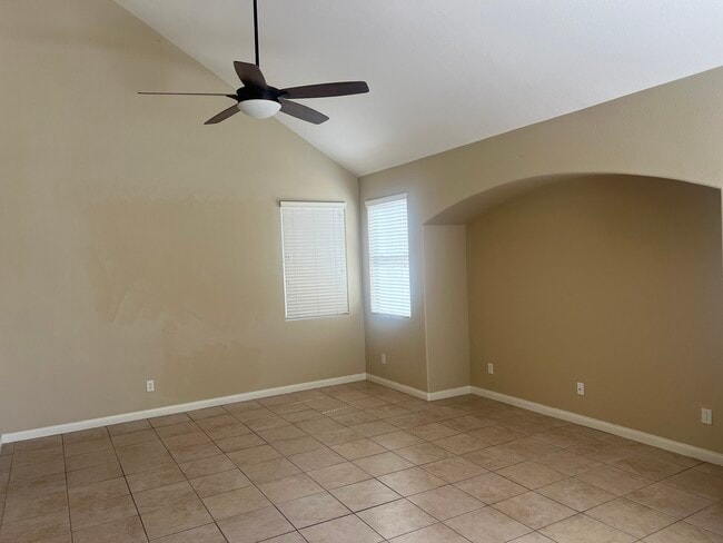 7341 Rietz Canyon st Unidad 1