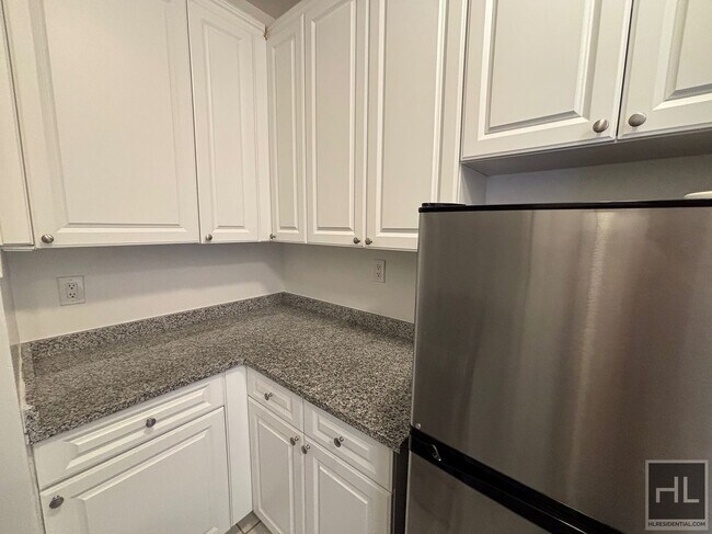 Photo - WEST 72 STREET Unidad 6G