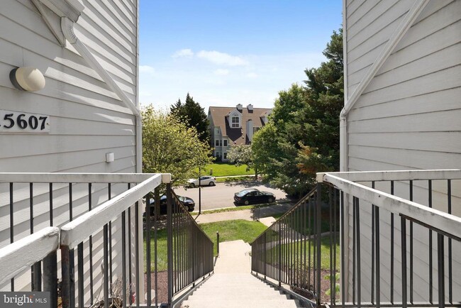 Photo - 15605 Easthaven Ct Apartment Unit 903