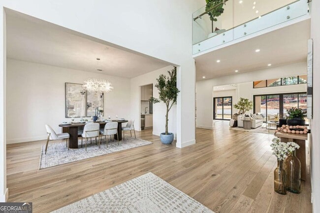 Photo - 4805 Moore Rd