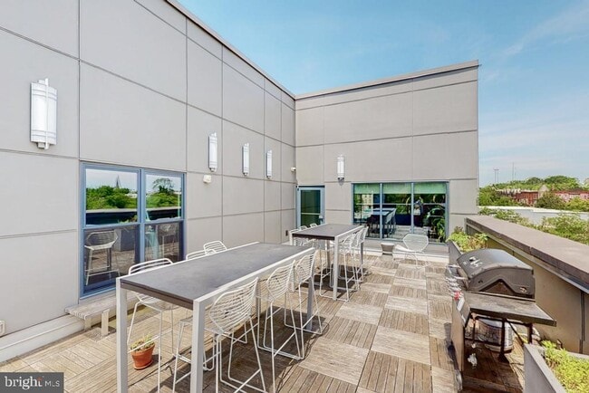 Photo - 301 McMechen St