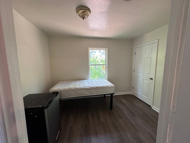 Photo - 1220 S Roxboro St Unit 1220 S Roxboro St  3