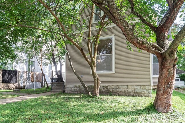 Photo - Spacious Updated Cottage