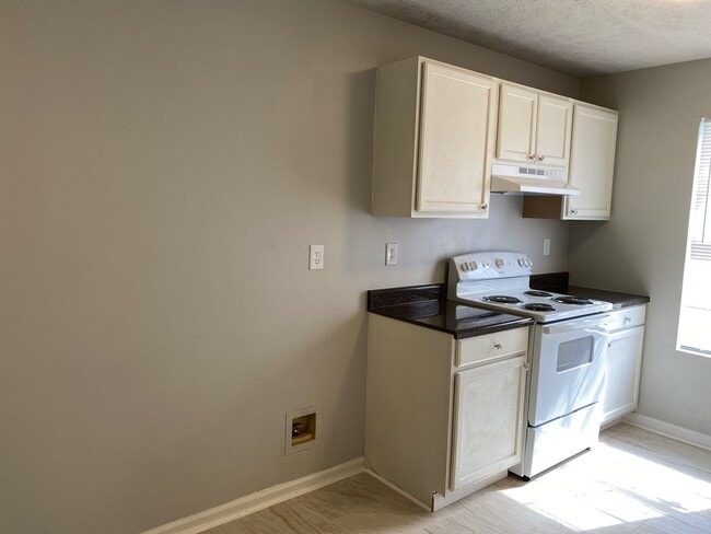 Photo - 35 Countryside Dr