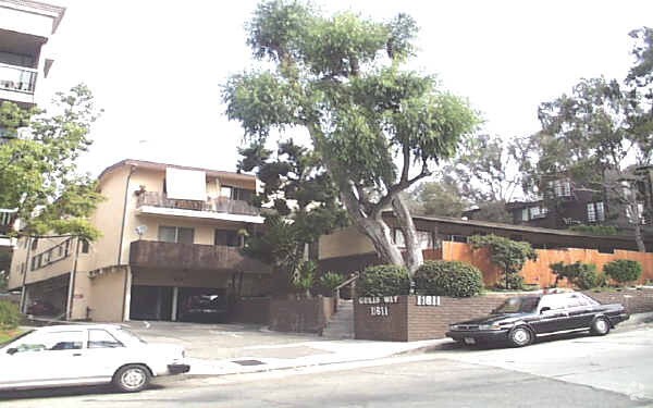 11609 - 11611 Montana, ¡alejado - Villa Montana Apartments