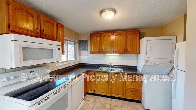 Photo - 4451 Mahler Dr