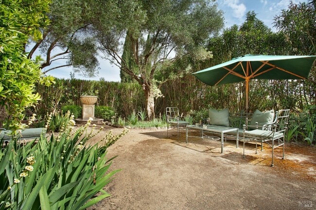 Photo - 430 Pratt Ave