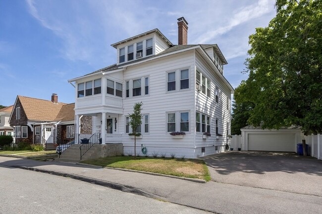 Building Photo - 25 Fayette Pl Unit 1