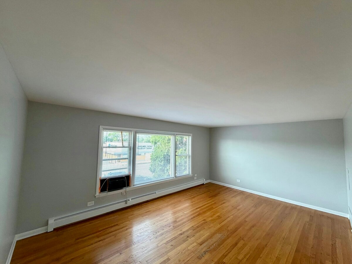 Photo - 2741 W 87th St Unidad 2E