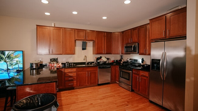 Photo - 2931 Eden Ave