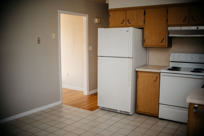 Photo - 1012 Pecks Rd