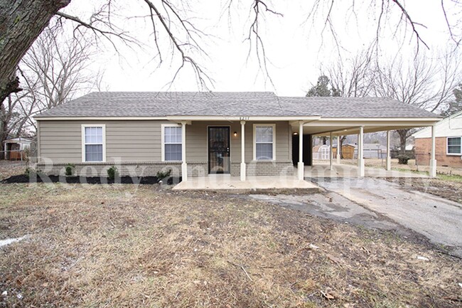 Picturesque Home with Two-Car Carport - Picturesque Home with Two-Car Carport