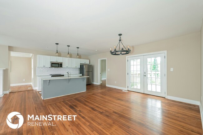 Photo - 129 McClean St