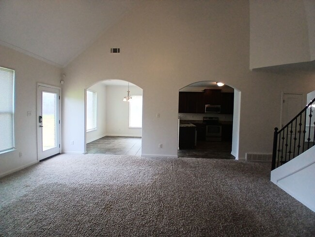 Photo - Beautiful 4-bedroom 3 bath home in Arlington