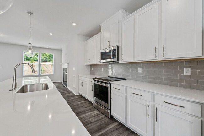 Photo - BRAND NEW Townhome located in Westside Ben...