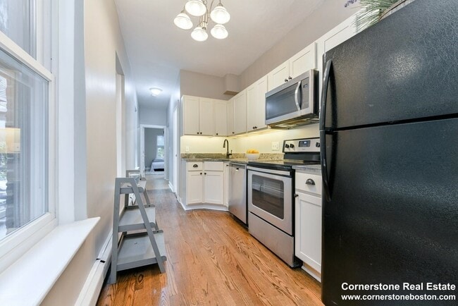 Photo - 586 Columbus Ave Unit 1