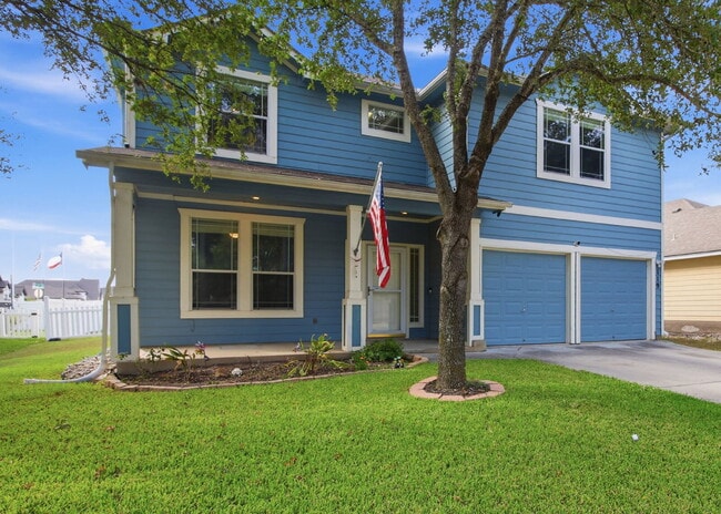 Building Photo - 4 Bedrooms, Soaring Ceilings, Office, Game Room & Community Pool