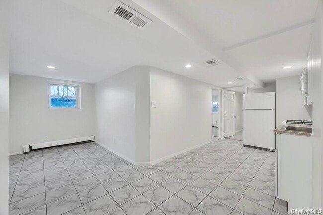 Photo - 94-02 23rd Ave