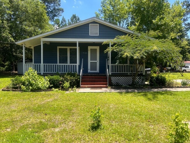 Two bedroom One Bath Single Family House - Two bedroom One Bath Single Family House