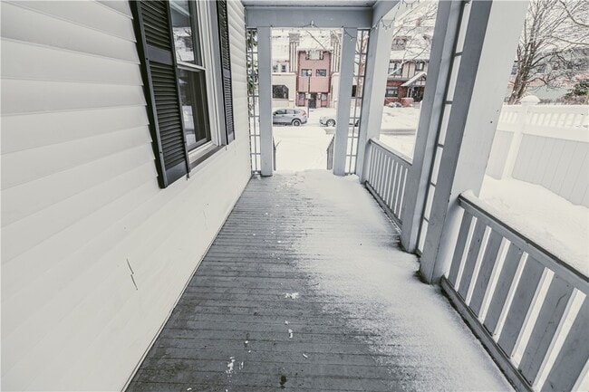 Photo - 297-303-303 Dartmouth St