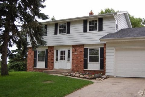 Building Photo - 2030 E Birch Dr Rental