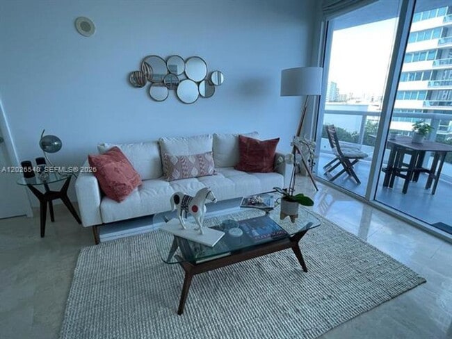 Photo - 6515 Collins Ave Unidad 6515 Collins Ave # 710