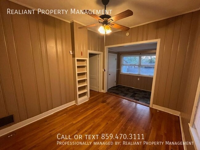 Photo - 104 S Walnut St