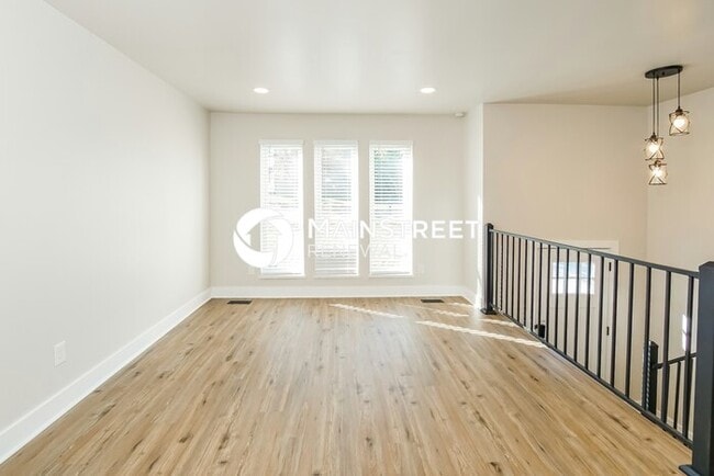 Photo - 4 Bedroom Pet-Friendly Home in KNOXVILLE, TN with Main Street Renewal