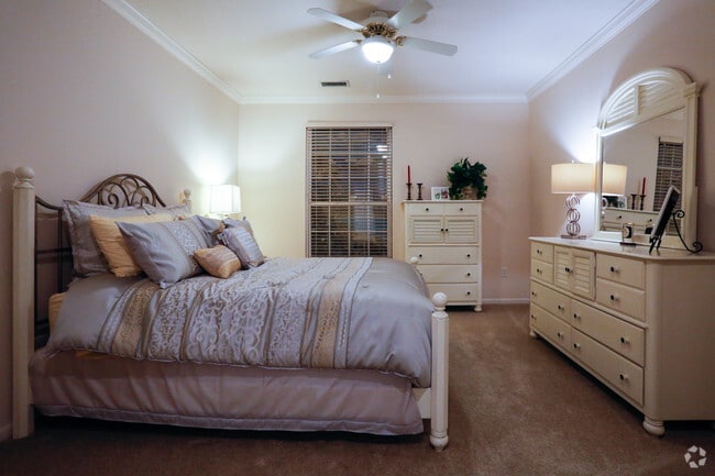Model - 2 Bed / 2 Bath