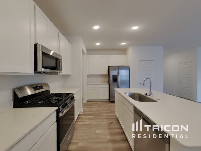 Photo - 11437 Hartwell St