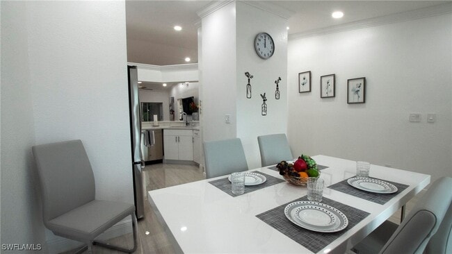 Photo - 859 Tanbark Dr Unidad 205