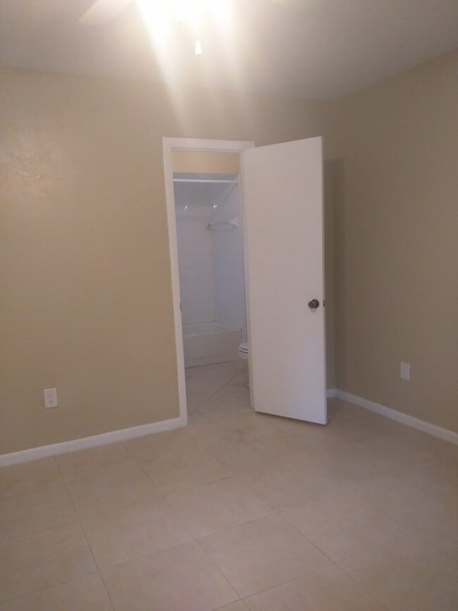 Photo - 3346 Camelot Dr Unit Camelot