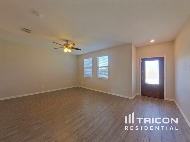 Photo - 2036 Charismatic Dr