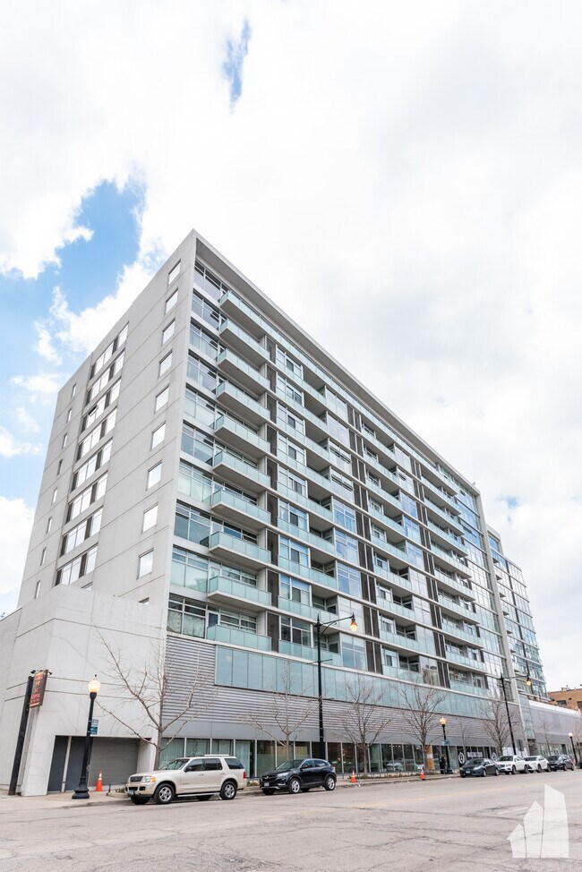 Photo - 1620 S Michigan Ave Unidad 820
