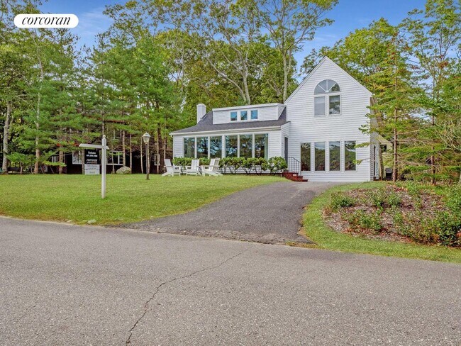 Photo - 203 Big Fresh Pond Rd