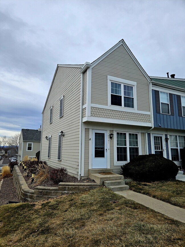 Photo - 10721 Foxwood Ct Townhome