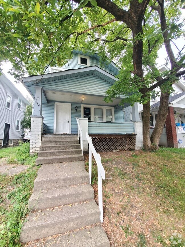 Building Photo - 3 BEDROOM SINGLE FAMILY HOME-SEC8 TENANTS ...