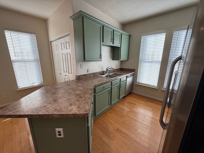 Photo - Well-maintained and spacious 3-bedroom Home "ASK ABOUT OUR ZERO DEPOSIT"