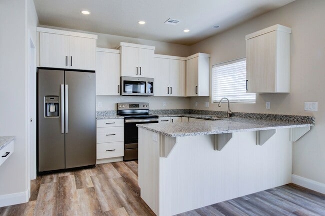 Photo - Beautiful 3 bedroom, 2.5 bathroom townhome...