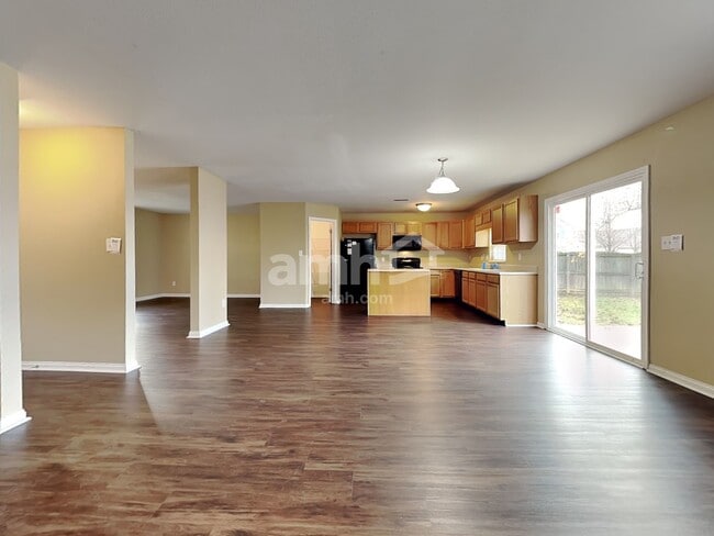 Photo - 4704 Ashfield Dr