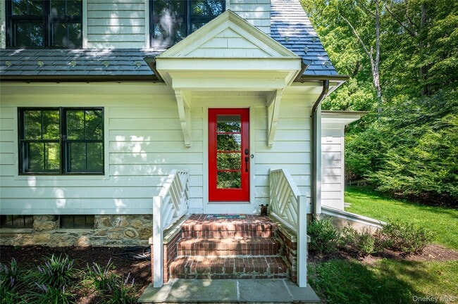 Building Photo - 277 Stone Hill Rd Rental